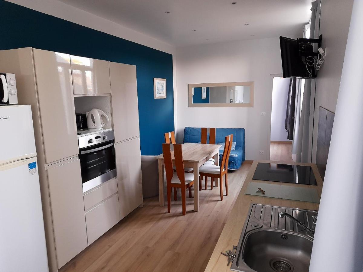 Appartement Ensoleille Et Calme A Saint Quay Portrieux 35 M² Parking Exterior foto