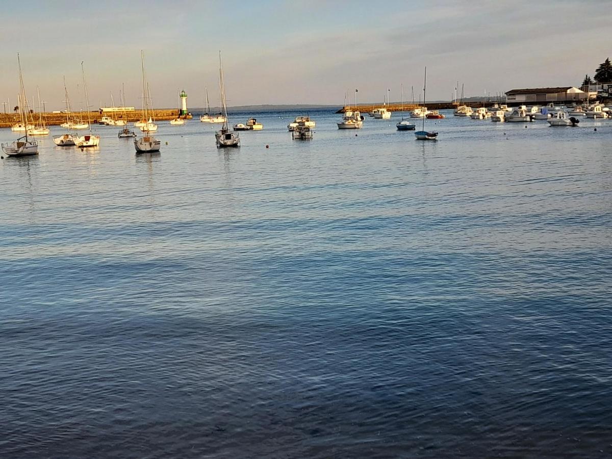 Appartement Ensoleille Et Calme A Saint Quay Portrieux 35 M² Parking Exterior foto